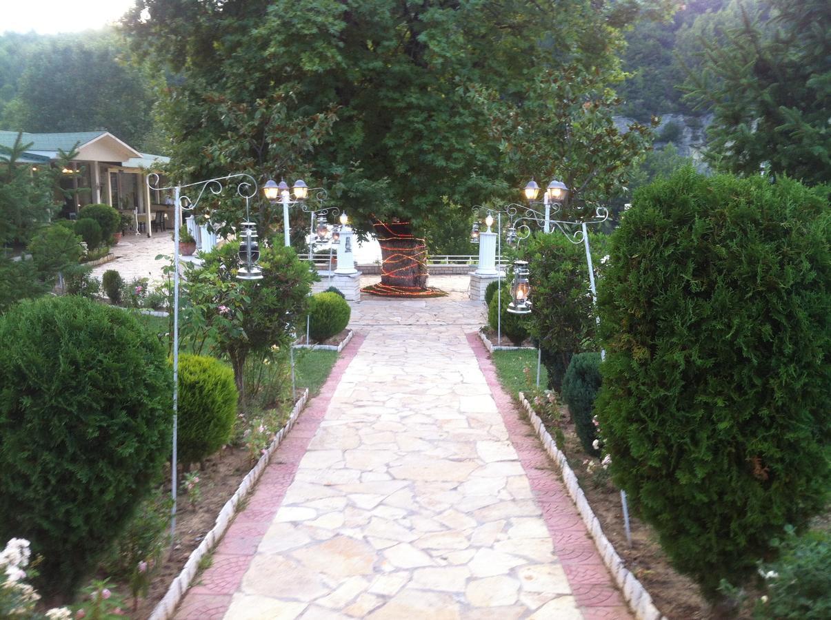 Resort Teater Kame Ibe Exterior photo